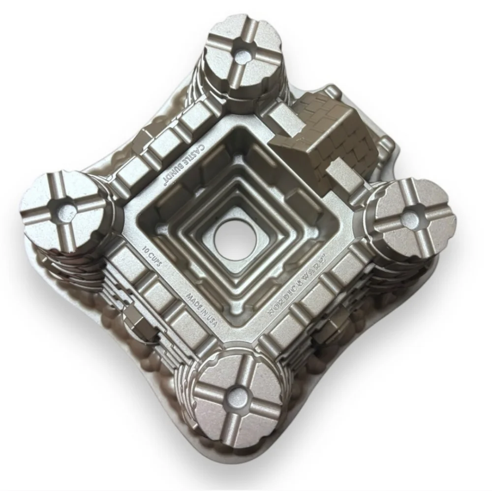 NORDIC WARE Cast Aluminum Castle Bundt Pan 10 Cup Capacity